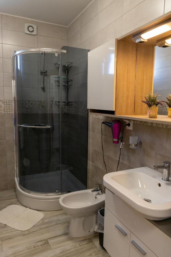 Apartmani Pranjic Porec Esterno foto