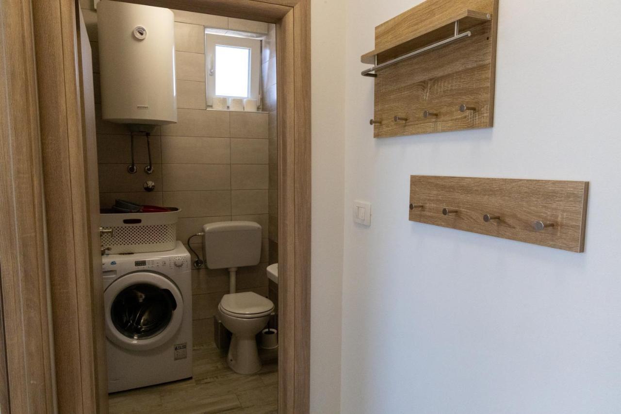 Apartmani Pranjic Porec Esterno foto