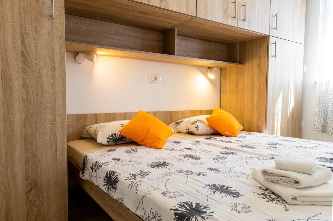 Apartmani Pranjic Porec Esterno foto