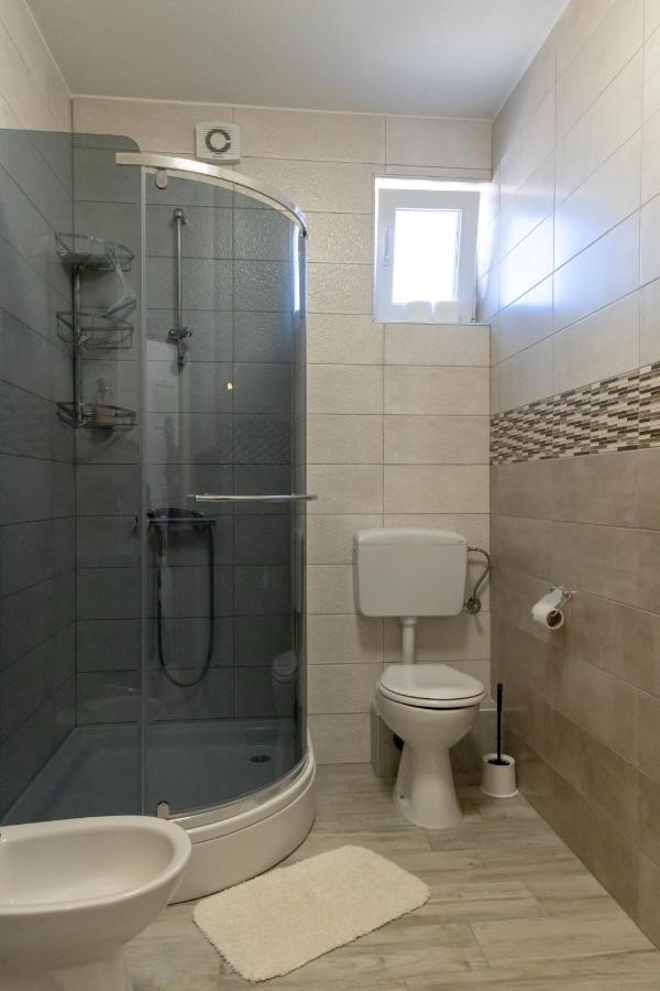 Apartmani Pranjic Porec Esterno foto